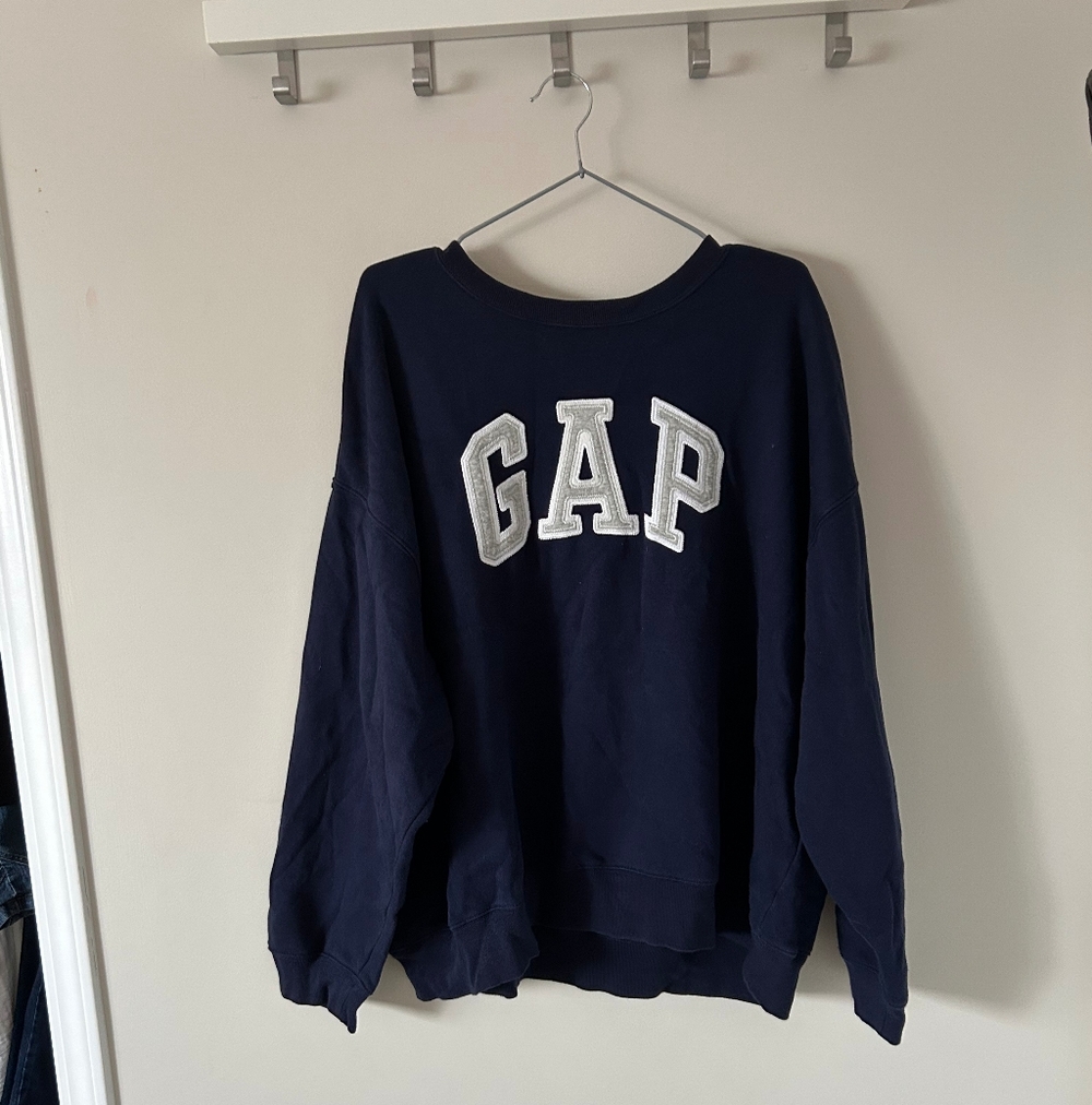 GAP Dark Blue Sweatshirt with White Letters